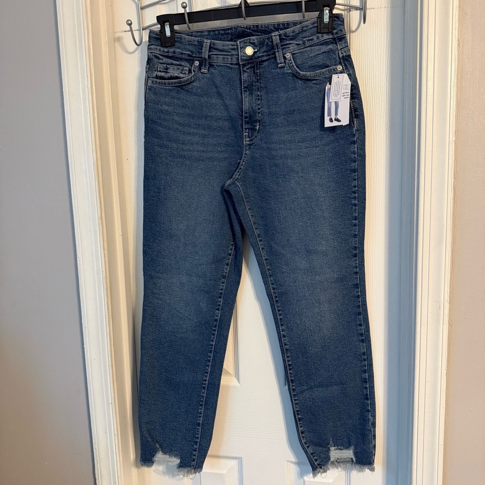 Time and Tru women’s jeans